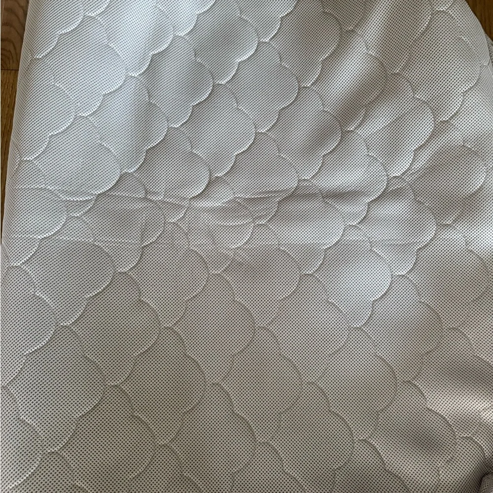 Newton waterproof cover